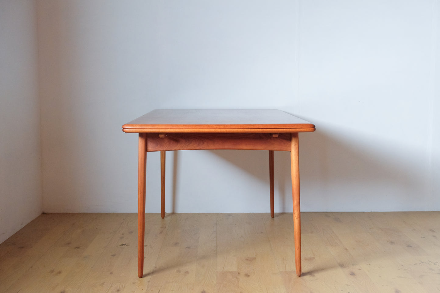 Svend Aage Madsen  Dining table
