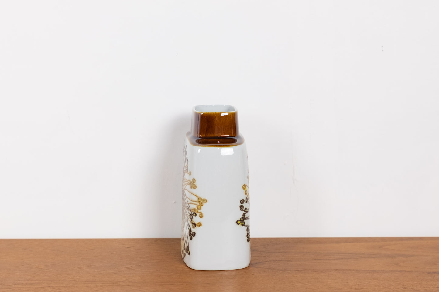 Flower Vase  　Royal Copenhagen  　Baca　(Shipping incl.)