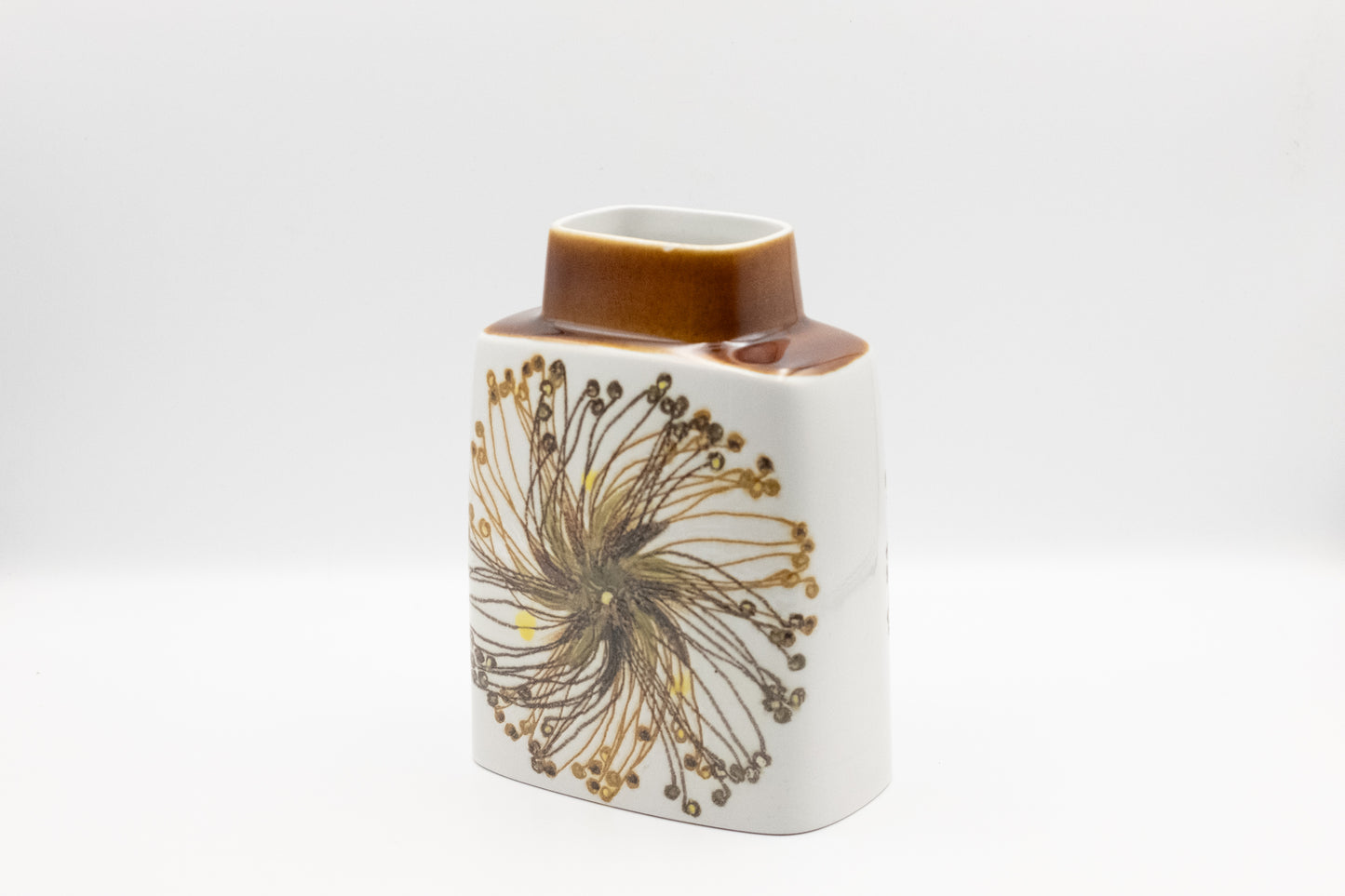 Flower Vase  　Royal Copenhagen  　Baca　(Shipping incl.)