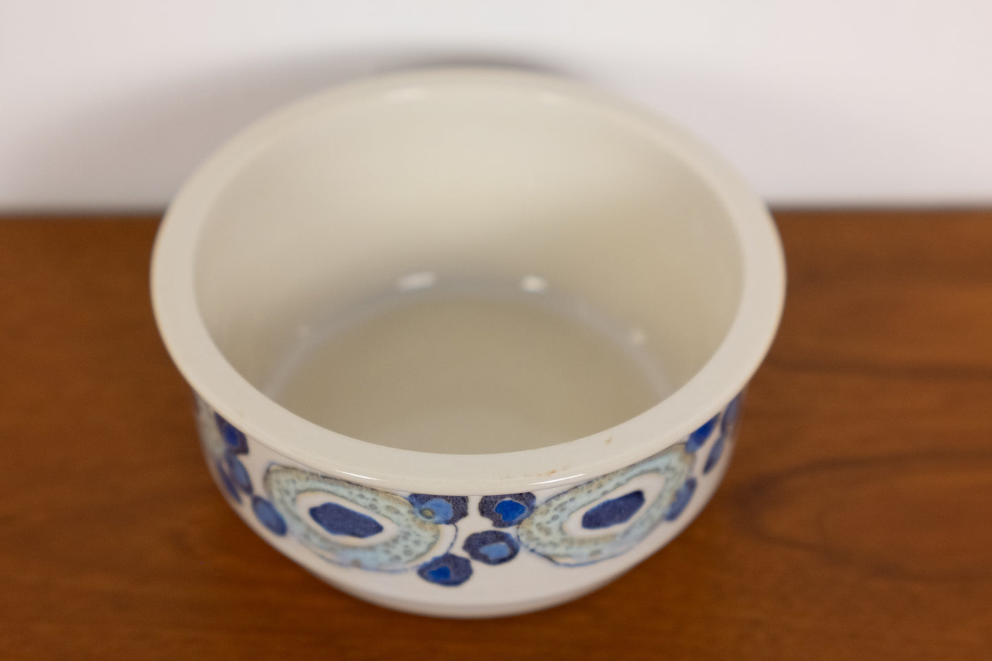 Bowl   　Royal Copenhagen  　Nucella　(Shipping incl.)