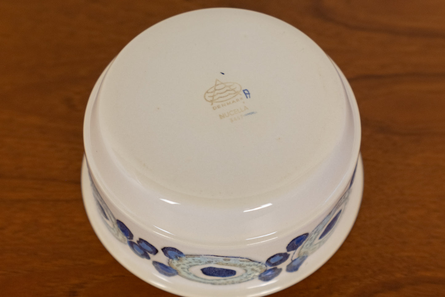 Bowl   　Royal Copenhagen  　Nucella　(Shipping incl.)