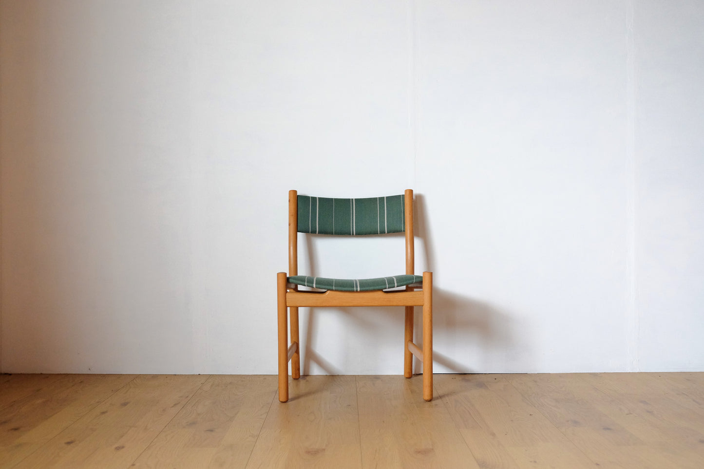 Hans J Wegner CH51 Dining chair