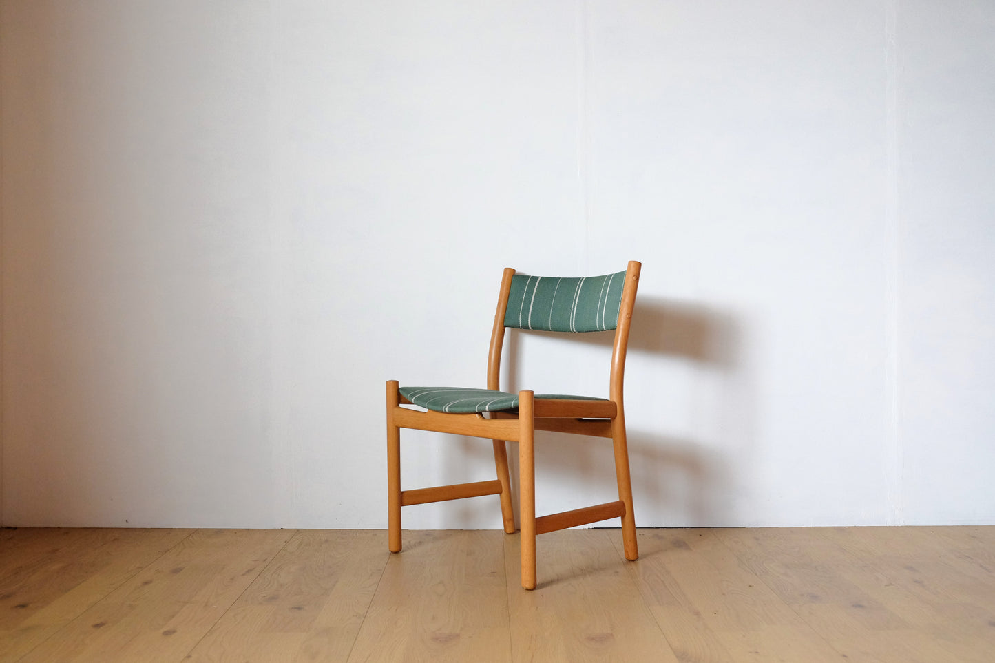 Hans J Wegner CH51 Dining chair