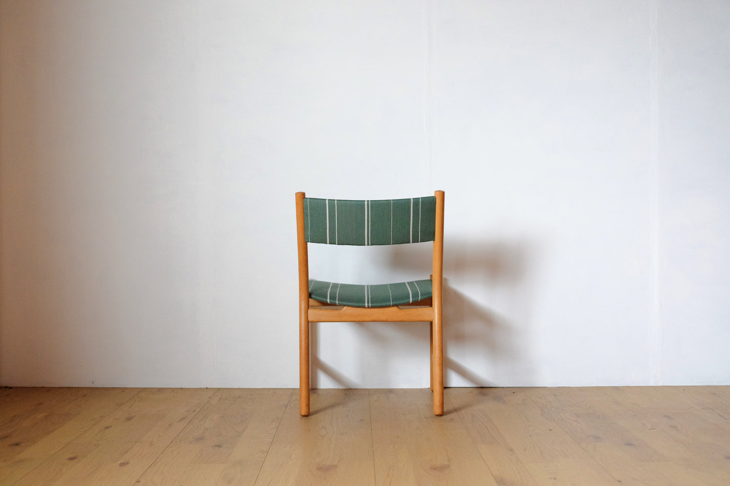 Hans J Wegner CH51 Dining chair