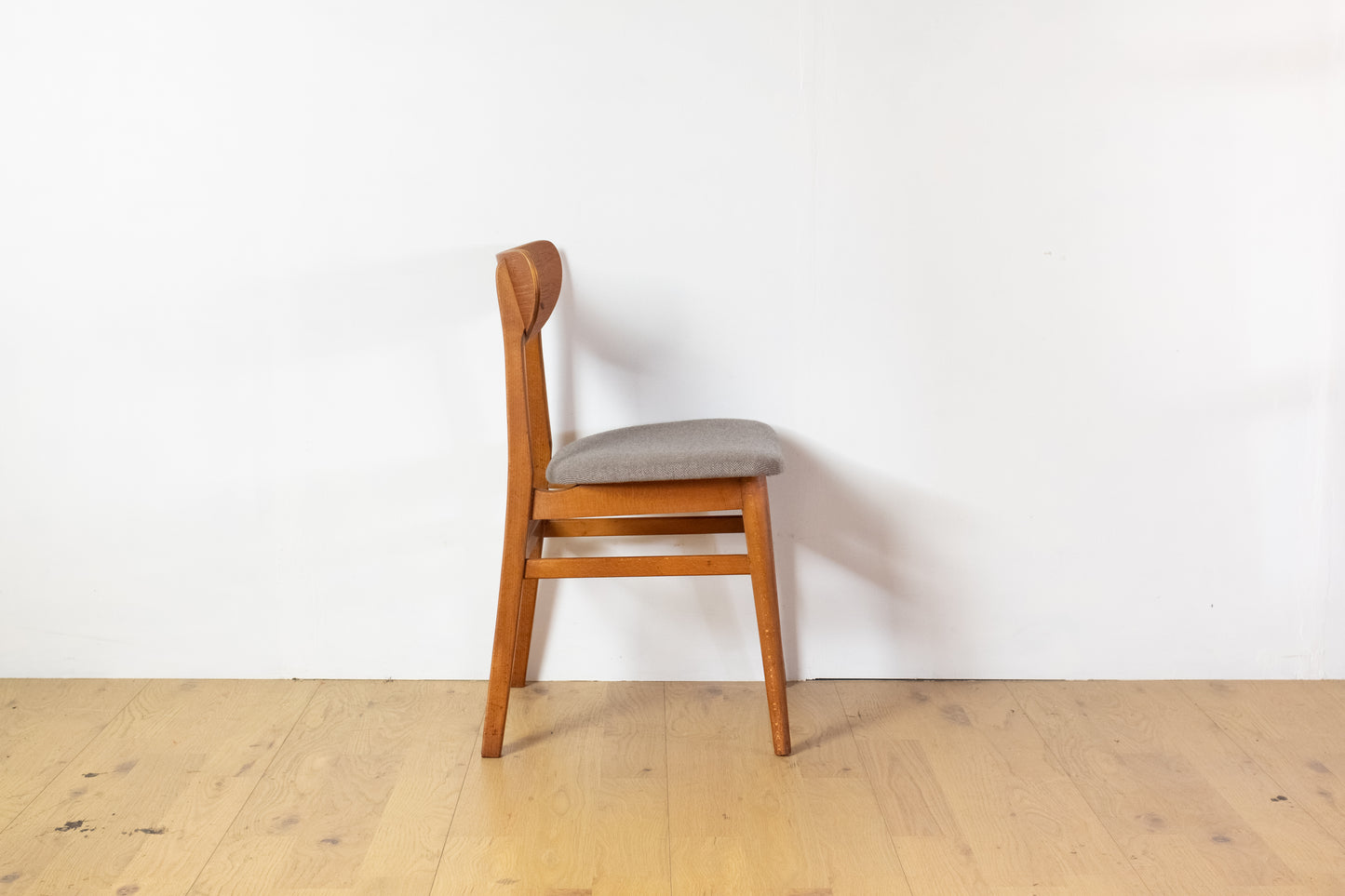 Dining chair