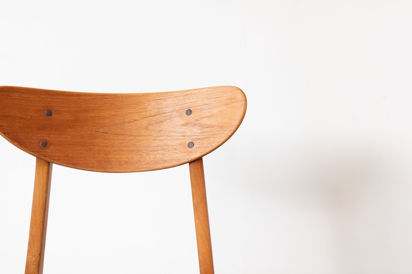 Dining chair