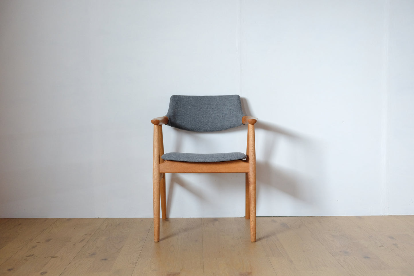 Erik Kirkegaard Arm chair