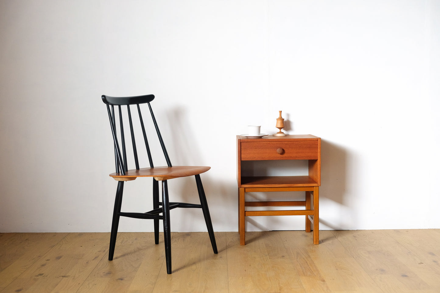 Ilmari Tapiovaara Fanett Chair Black / Teak