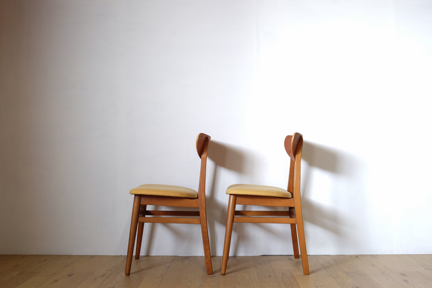 Dining chair  Set of 2 chairs